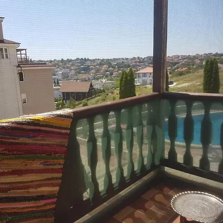 Byala Ala-bala With A Pool Апартамент *